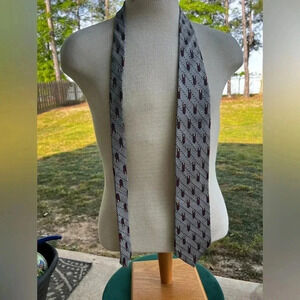 Nautica neck tie
